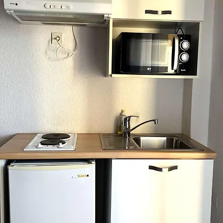 Apartman Climatise Avec Piscine A Saint-florent, Proche - Fr-1-650-42